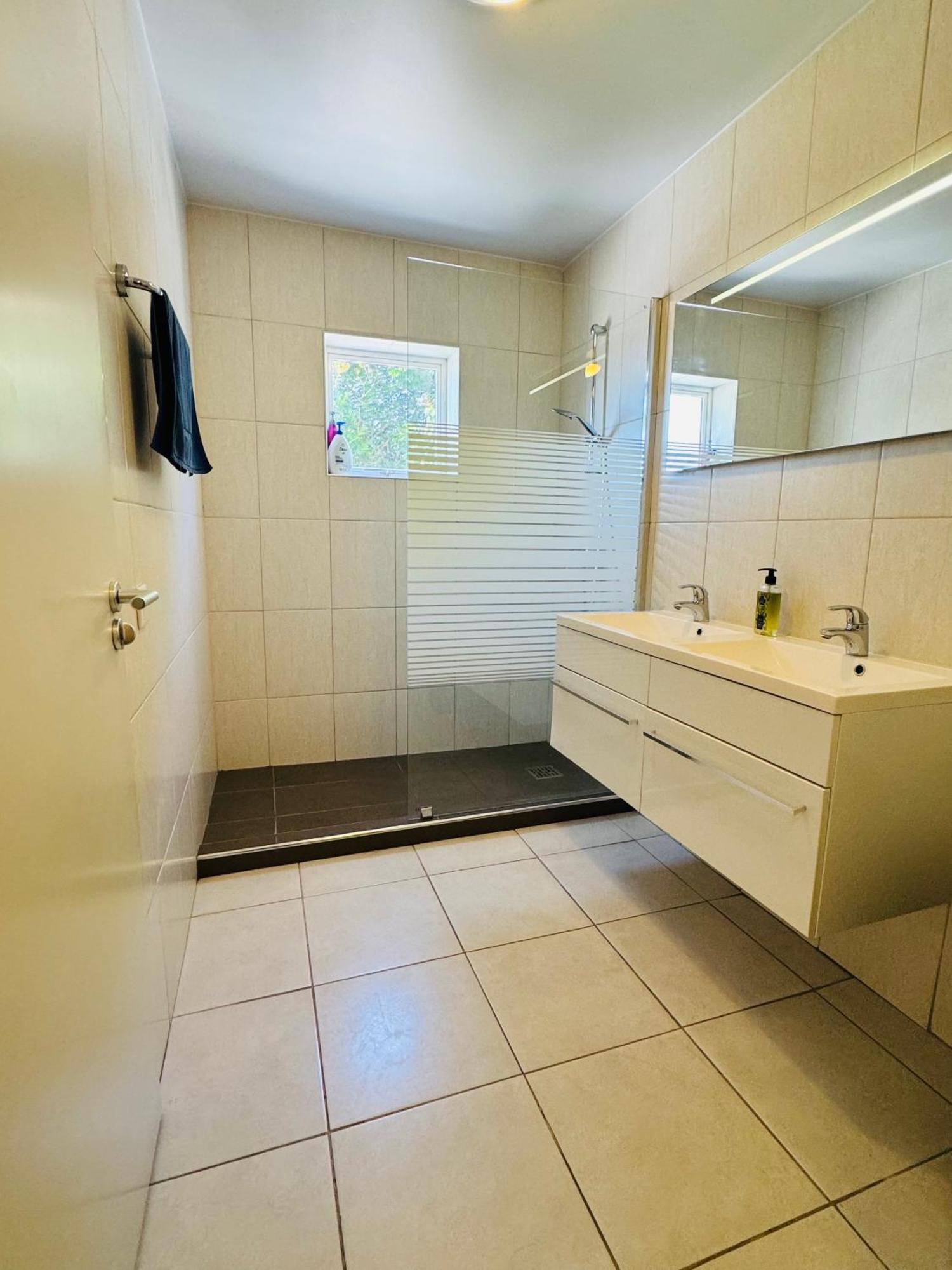 # Blue Bay Beach - Ocean View Apartments - Fully Air Conditioned # Экстерьер фото